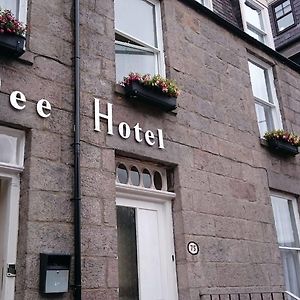 Dee Hotel